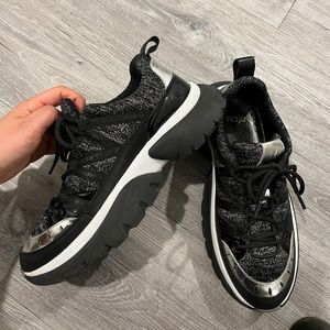 Maje Chucky sneakers real leather very cool! Size 39